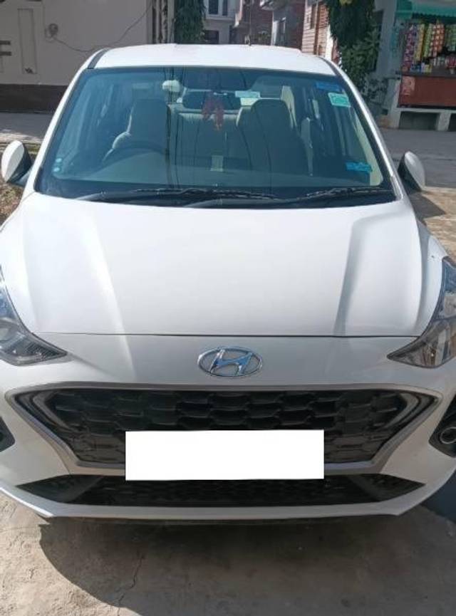 https://images10.gaadi.com/usedcar_image/4264099/original/processed_7eb8e497-dee6-43aa-ba1c-8e7c40956ff2.jpg?imwidth=6400