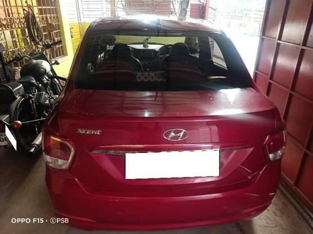 https://images10.gaadi.com/usedcar_image/4264137/original/processed_7927715c-fee3-4588-a5ba-b0271496f05d.jpg?imwidth=6401