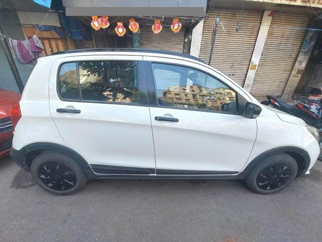 https://images10.gaadi.com/usedcar_image/4264146/original/processed_ecb91506295c05bb04407bc1ae408078.jpeg?imwidth=6401