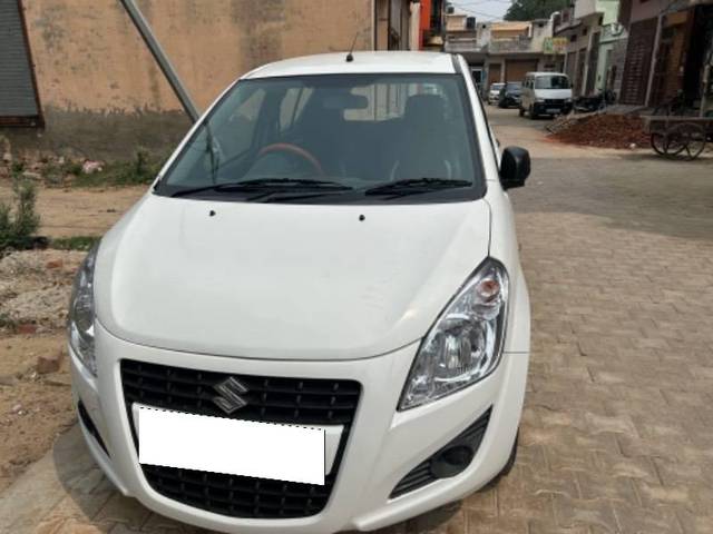 https://images10.gaadi.com/usedcar_image/4264218/original/processed_d9c78112-ad0e-4993-90c6-779711724a7c.jpg?imwidth=6400