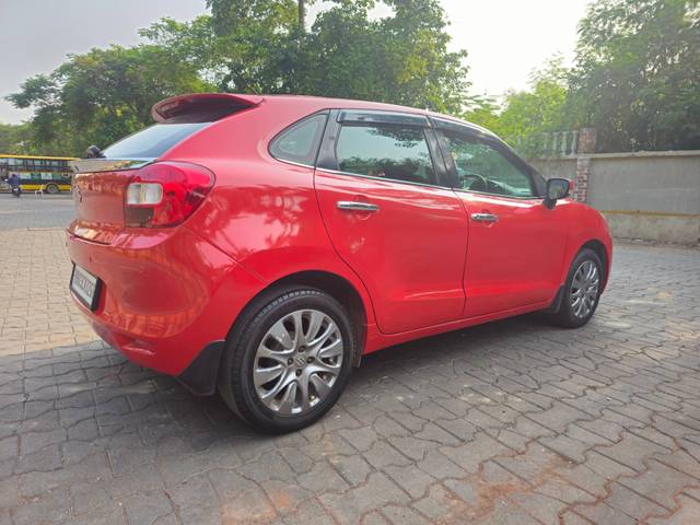 https://images10.gaadi.com/usedcar_image/4264310/original/processed_9621b6139ad4c0f15264397d1b85d35a.jpg?imwidth=6402