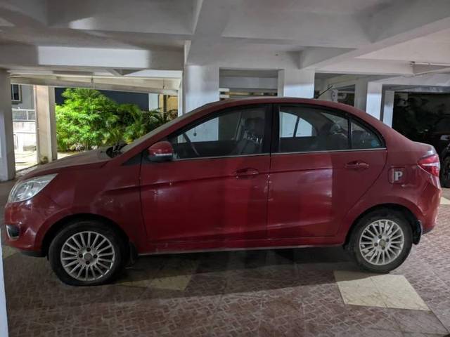 https://images10.gaadi.com/usedcar_image/4264383/original/processed_37b749c6-3ae5-40ca-acf5-f53d6e8a1888.jpg?imwidth=6402