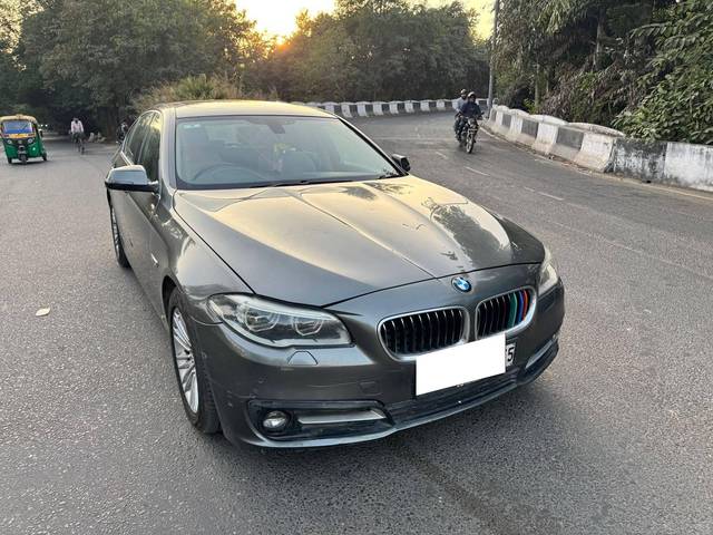 https://images10.gaadi.com/usedcar_image/4264393/original/processed_53a1116faaaf05a6edaa3d6379f6d016.jpg?imwidth=6400