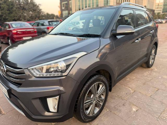 https://images10.gaadi.com/usedcar_image/4264681/original/processed_ae7443cd0b8654272dbc8582cbea5092.jpg?imwidth=6400