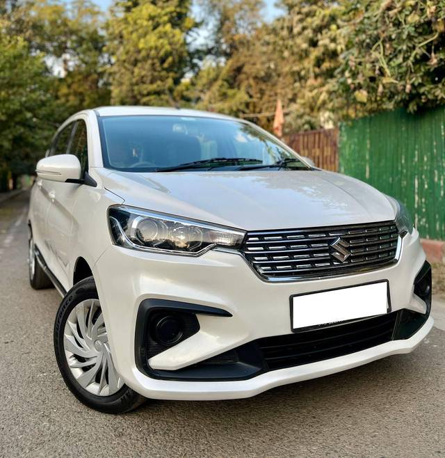 https://images10.gaadi.com/usedcar_image/4264693/original/processed_67cba3f0b97ed39b36443d58c312e341.jpg?imwidth=6400