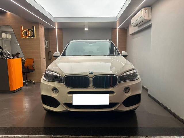 https://images10.gaadi.com/usedcar_image/4264753/original/processed_58e62e9ed02625542e519575c15b539a.jpeg?imwidth=6400