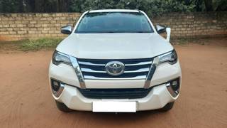 Toyota Fortuner 2016-2021 Toyota Fortuner 2.8 2WD AT BSIV