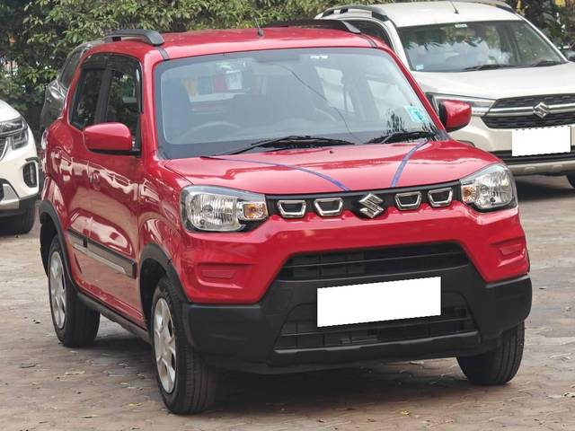 https://images10.gaadi.com/usedcar_image/4264968/original/processed_564aaecb83b07ec28ad6b15cb49caca6.jpg?imwidth=6400