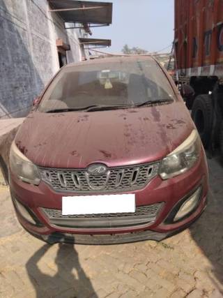 Mahindra Marazzo Mahindra Marazzo M8