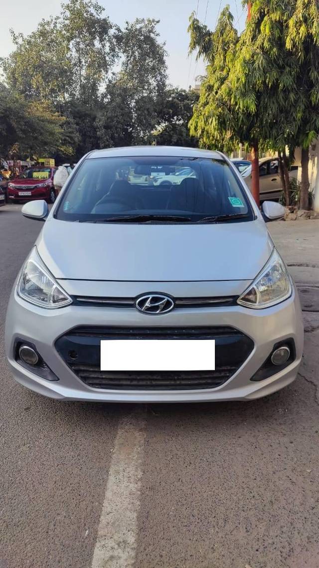 https://images10.gaadi.com/usedcar_image/4265587/original/processed_ee4584ccd41d606a3d1b9398a0620f92.jpg?imwidth=6400