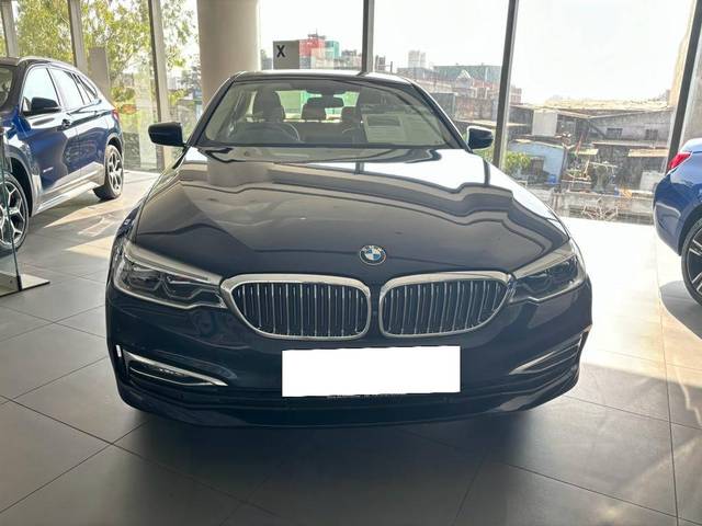 https://images10.gaadi.com/usedcar_image/4265746/original/processed_2392b0b082313ff8dc9945acf1f09d7b.jpg?imwidth=6401