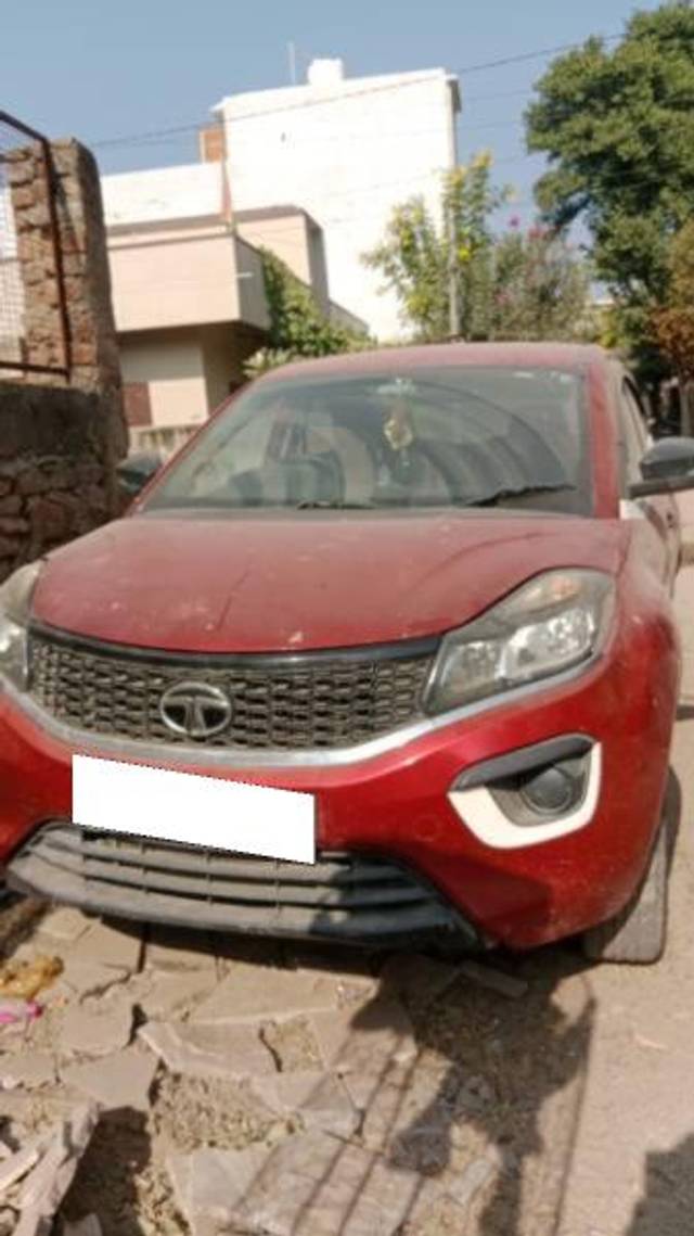 https://images10.gaadi.com/usedcar_image/4265804/original/processed_b1b596d8-b94e-41e4-94b7-176fee4fd57b.jpg?imwidth=6400