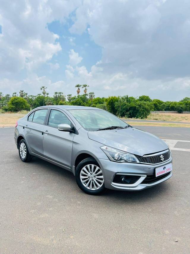 https://images10.gaadi.com/usedcar_image/4265883/original/processed_5ba19ad0d2751d329f05a204aba3bd6a.jpeg?imwidth=6400