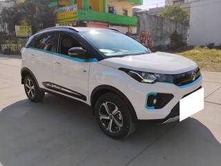 Tata Nexon EV Max 2022-2023 Tata Nexon EV XZ Plus