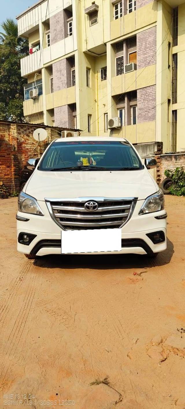 https://images10.gaadi.com/usedcar_image/4266632/original/processed_724b9833b366115ffa5a0716de822130.jpg?imwidth=6400