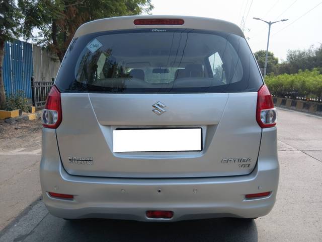 https://images10.gaadi.com/usedcar_image/4266686/original/processed_5ff71889f78febb2f535f4953d82dec1.jpg?imwidth=6402