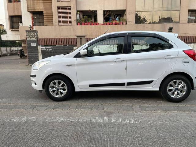 https://images10.gaadi.com/usedcar_image/4266689/original/processed_cdba8b190cc88913ac4d4005986500aa.jpg?imwidth=6400