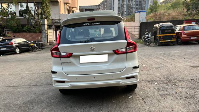 https://images10.gaadi.com/usedcar_image/4266769/original/processed_518dabe63c62d8214c40c3d7fece3631.jpg?imwidth=6401