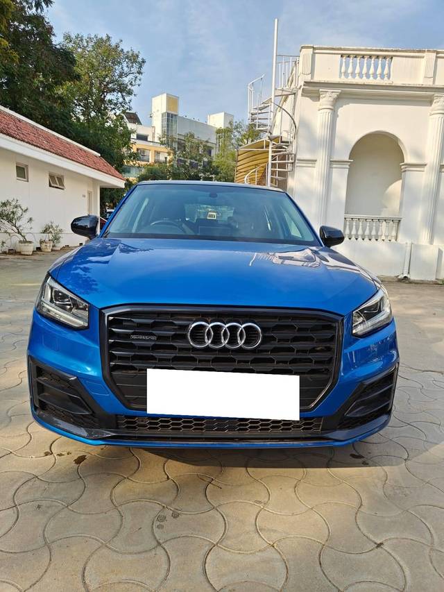 https://images10.gaadi.com/usedcar_image/4266786/original/processed_058d1be99adc7f17624b2b3938915c49.jpeg?imwidth=6402