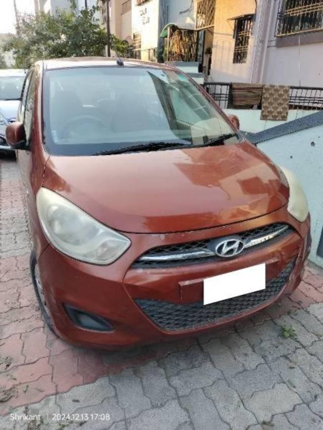 https://images10.gaadi.com/usedcar_image/4266816/original/processed_623ebf5e-3ece-44ba-b8ad-bf15f35bf500.jpg?imwidth=6400