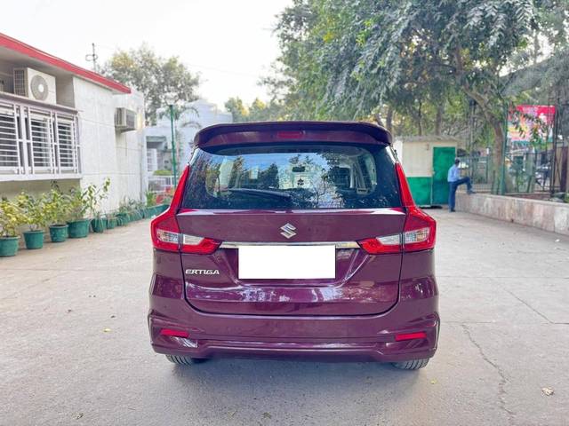 https://images10.gaadi.com/usedcar_image/4266953/original/processed_ee163d6b548985396e7036ac44e58176.jpeg?imwidth=6402