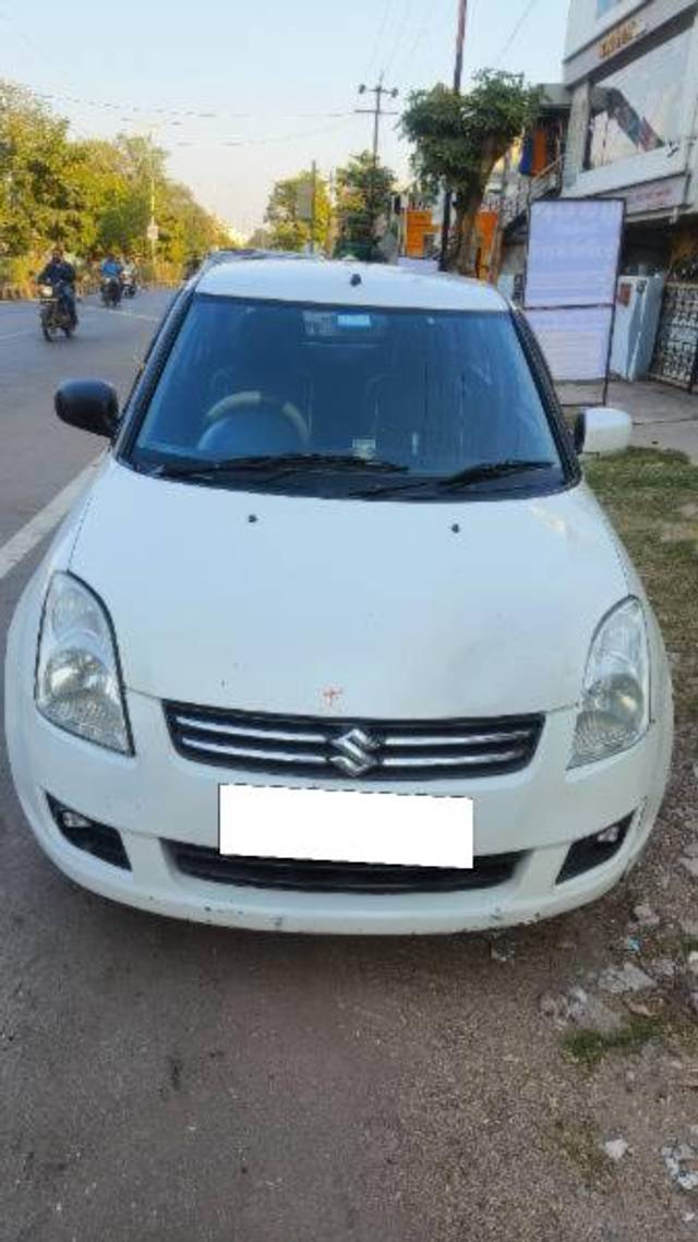 https://images10.gaadi.com/usedcar_image/4266960/original/processed_1440f5cb-2804-4ba9-a0c5-b4b94168660b.jpg?imwidth=6400