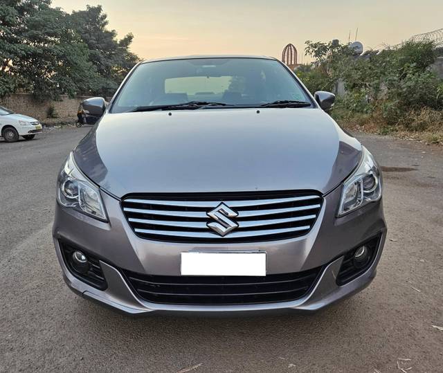 https://images10.gaadi.com/usedcar_image/4267031/original/processed_661c6544df3593815b5996a5b0c4f5c0.jpg?imwidth=6401