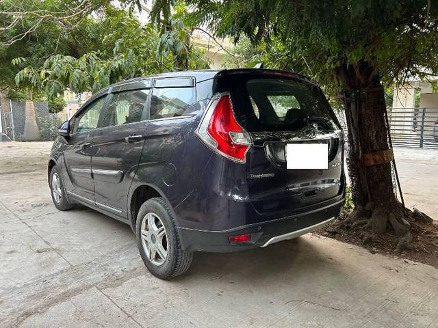 https://images10.gaadi.com/usedcar_image/4267177/original/processed_d9bb9e1a-e787-45b2-9a99-e45275349b42.jpeg?imwidth=6402