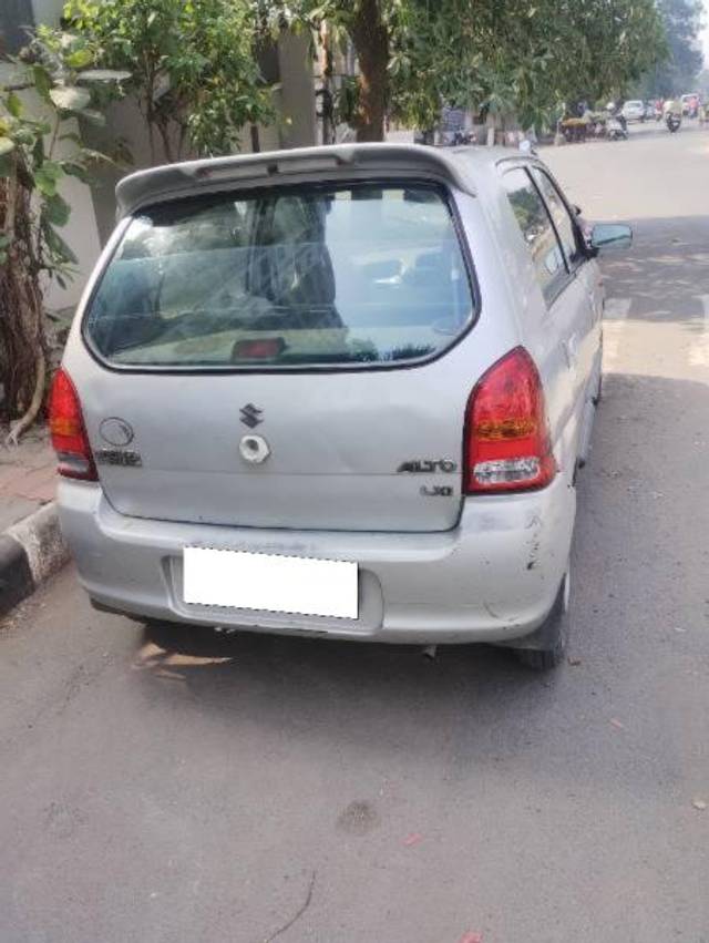 https://images10.gaadi.com/usedcar_image/4267256/original/processed_241309a0-9cfe-4253-8c4f-e1d19a942241.jpg?imwidth=6402