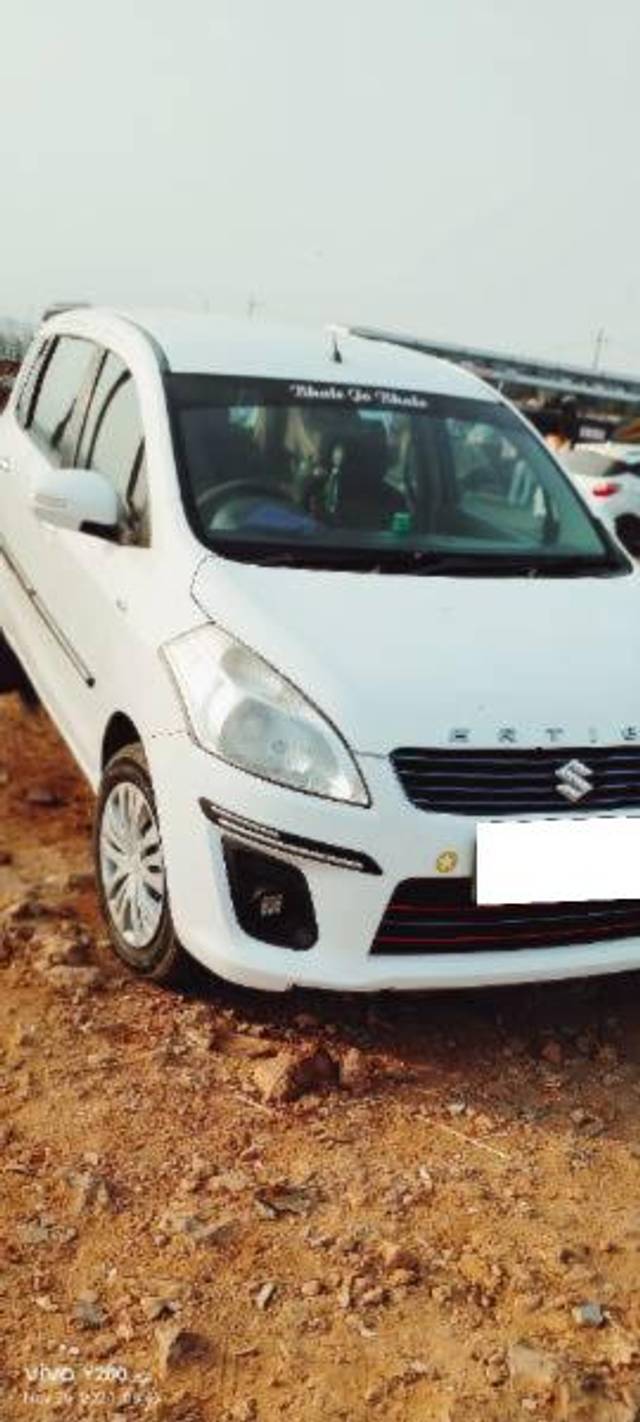 https://images10.gaadi.com/usedcar_image/4267267/original/processed_e27d0a08-9bd8-4fcf-842c-cdca7539438c.jpg?imwidth=6400