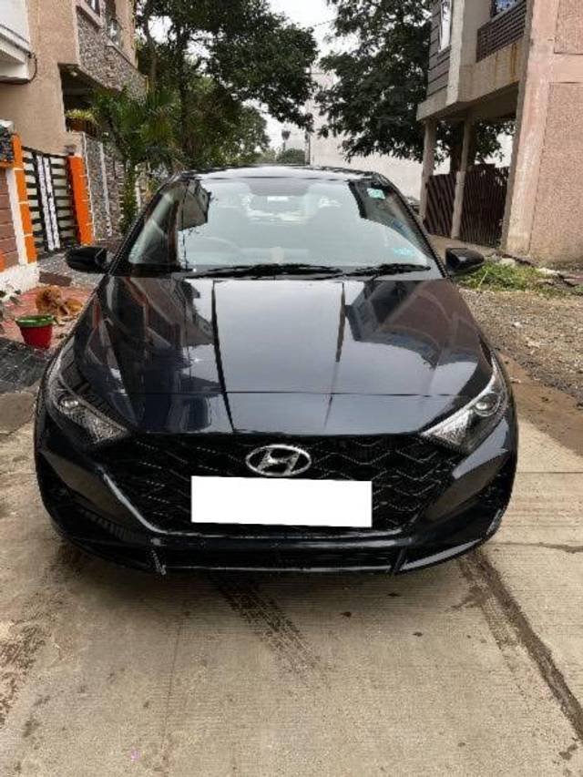 https://images10.gaadi.com/usedcar_image/4267284/original/processed_47d645a9-8dfa-4636-bc86-ca907d3064a5.jpg?imwidth=6400