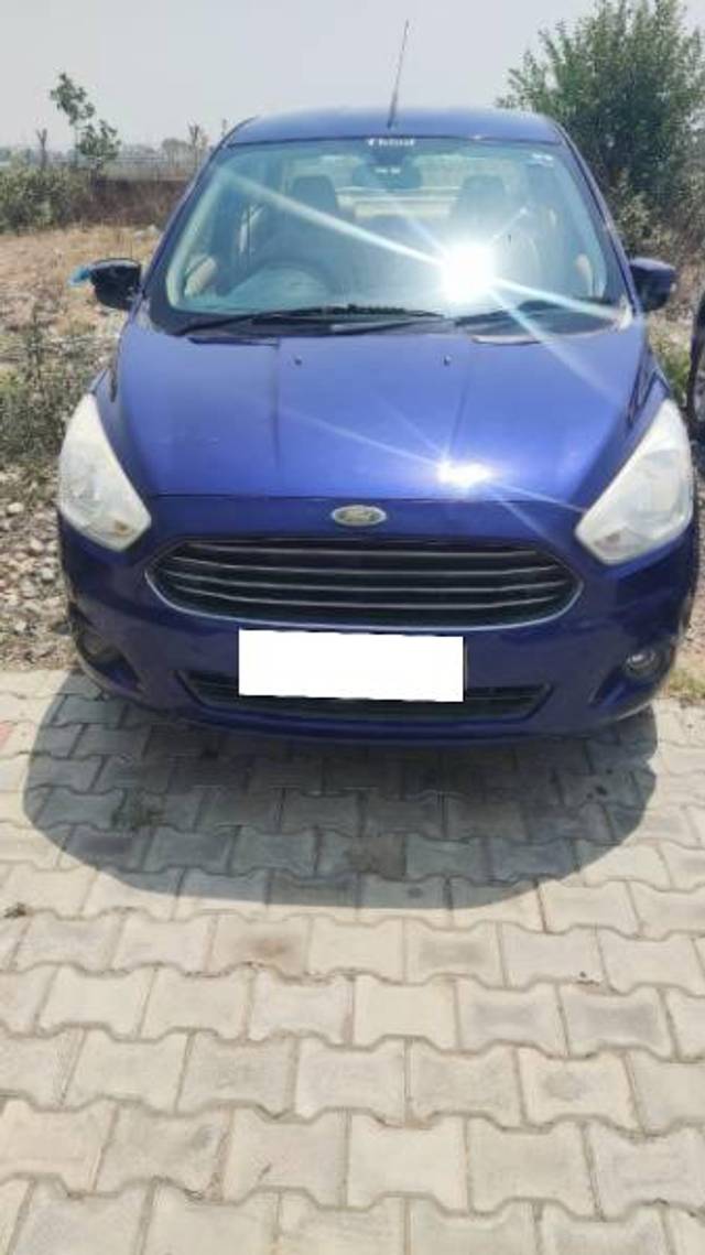 https://images10.gaadi.com/usedcar_image/4267285/original/processed_7b605695-b182-4cf8-9b15-e0eea7760acf.jpg?imwidth=6400