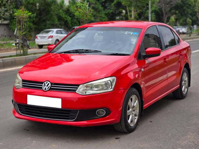 https://images10.gaadi.com/usedcar_image/4267440/original/processed_1ed0c0075436f476f5c5f3a9233bb742.jpg?imwidth=6400