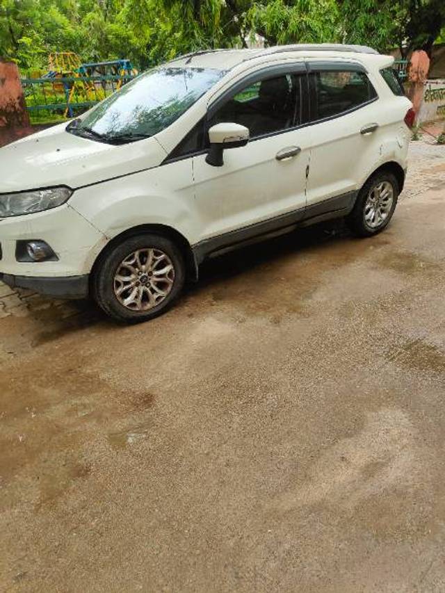 https://images10.gaadi.com/usedcar_image/4267542/original/6e22984396a004bdb06e346f14c3420e.jpg?imwidth=6402