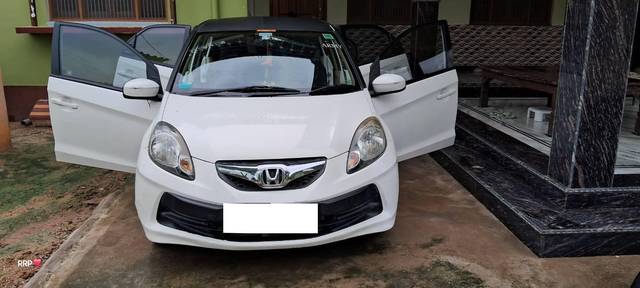 https://images10.gaadi.com/usedcar_image/4267563/original/processed_b5fb84f7-55f3-4820-87ea-f870d4e227ba.jpg?imwidth=6400