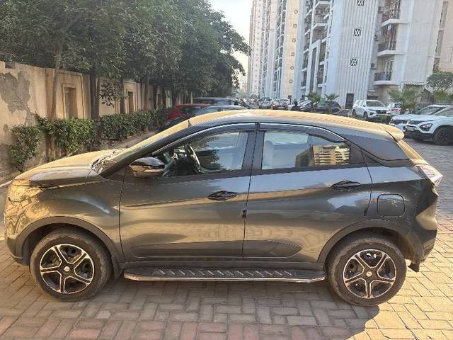 https://images10.gaadi.com/usedcar_image/4267572/original/d6aa926727295f1188e1f8dcdd4b4399.jpg?imwidth=6402