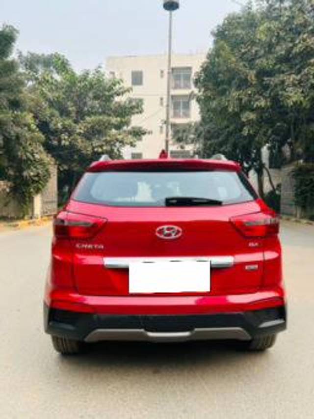 https://images10.gaadi.com/usedcar_image/4267638/original/processed_150abd63acbe0bab6433fbe5f6180875.jpg?imwidth=6400