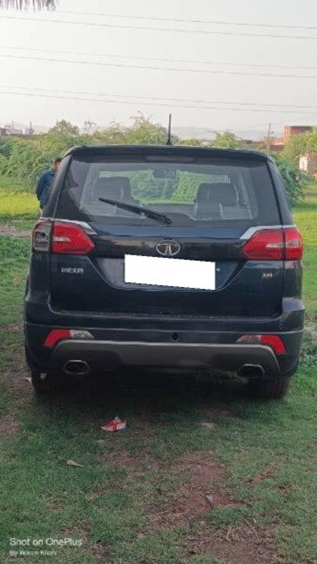 https://images10.gaadi.com/usedcar_image/4267679/original/processed_fd2f9252-7afb-43f2-9c97-119c902d767d.jpg?imwidth=6401