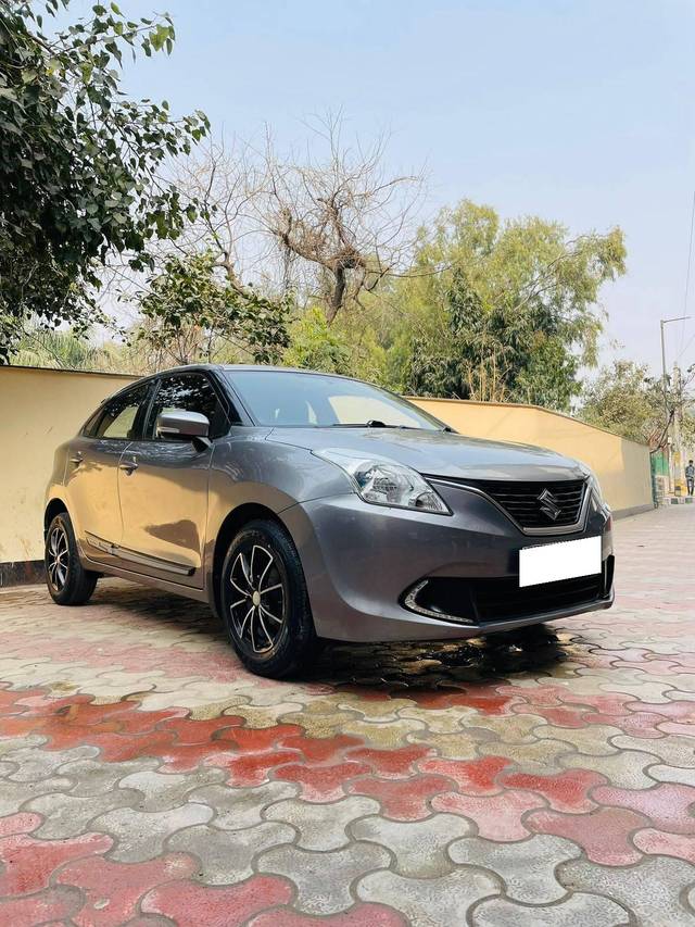 https://images10.gaadi.com/usedcar_image/4267700/original/processed_11b80fa62271b6a15e6258e97cd7a861.jpg?imwidth=6400