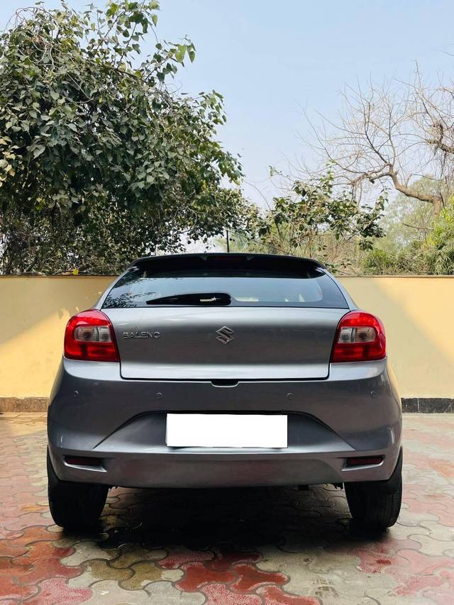 https://images10.gaadi.com/usedcar_image/4267700/original/processed_1d294e0b249f8384585814e18a804bb3.jpg?imwidth=6402