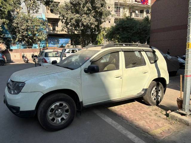 https://images10.gaadi.com/usedcar_image/4267722/original/be6629b94414b93e2b7f3871dae60c0f.jpeg?imwidth=6402