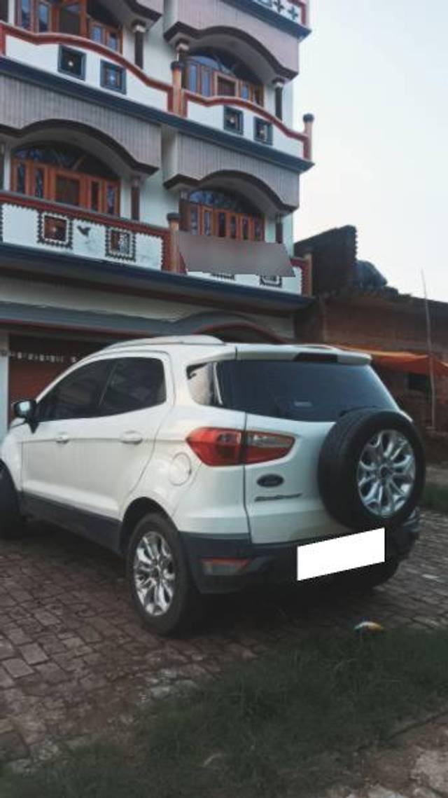 https://images10.gaadi.com/usedcar_image/4267759/original/processed_ee51560a-b45b-4ec6-9ad4-0222e4188475.jpg?imwidth=6400