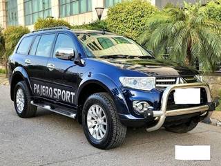 Mitsubishi Pajero Mitsubishi Pajero Sport 4X2 AT