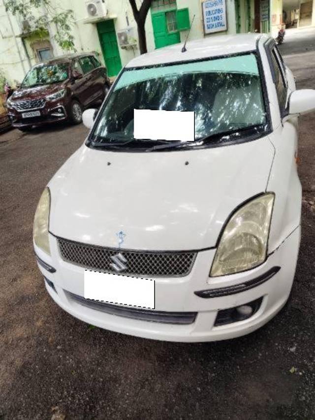 https://images10.gaadi.com/usedcar_image/4267908/original/processed_e07ff7ca-cc48-4678-a128-949449578ec8.jpg?imwidth=6400