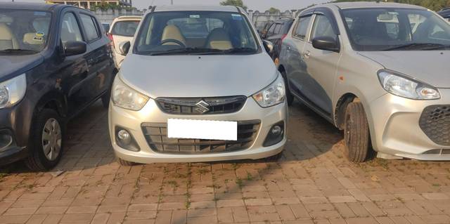 https://images10.gaadi.com/usedcar_image/4268209/original/processed_8f6b00f02e685cc0f73a9fa2ee098ed1.jpg?imwidth=6400