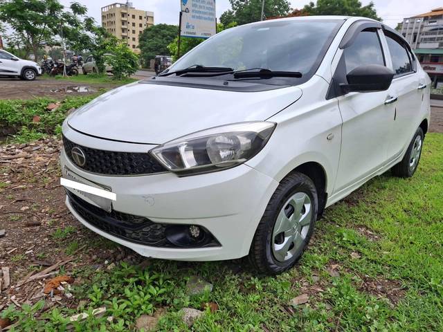 https://images10.gaadi.com/usedcar_image/4268311/original/processed_ca370d59c8e19acb036ff495de915921.jpg?imwidth=6400