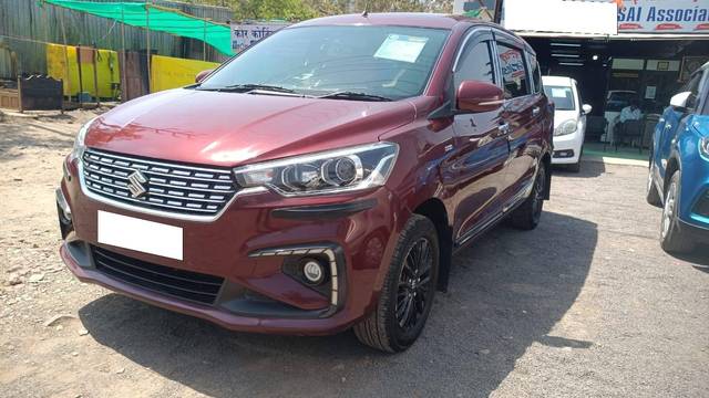 https://images10.gaadi.com/usedcar_image/4268336/original/processed_79d9a87f66110b919357f1d6eccde7ac.jpg?imwidth=6402