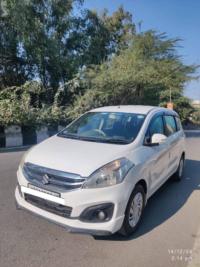 https://images10.gaadi.com/usedcar_image/4268342/original/processed_e63eb104b19008f3c34adf2944be2302.jpg?imwidth=6400