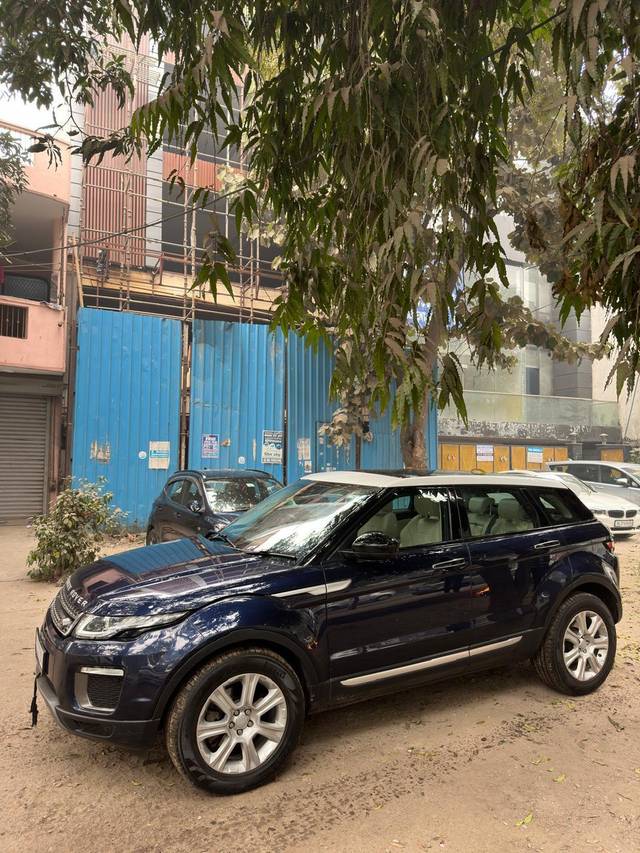 https://images10.gaadi.com/usedcar_image/4268368/original/processed_0f1a56451d7f2b368b4c9276f93a12c9.jpg?imwidth=6402