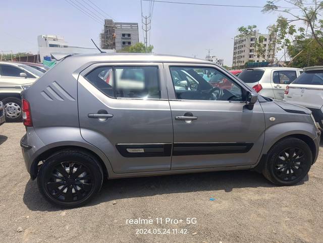 https://images10.gaadi.com/usedcar_image/4268388/original/processed_fc825b7a416883b7d907a82494d6cf08.jpg?imwidth=6402